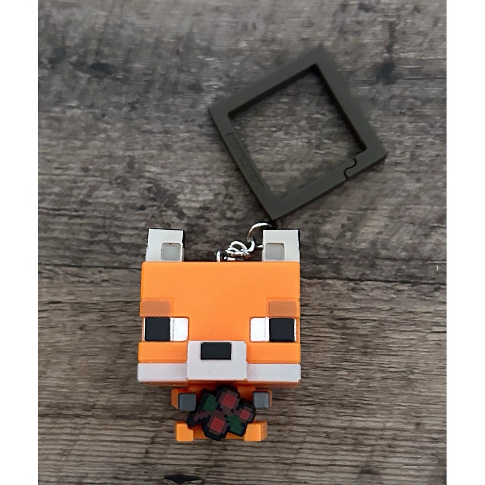 Minecraft Fox Plastic Figure Keychain Detachable Keyring Orange White Black